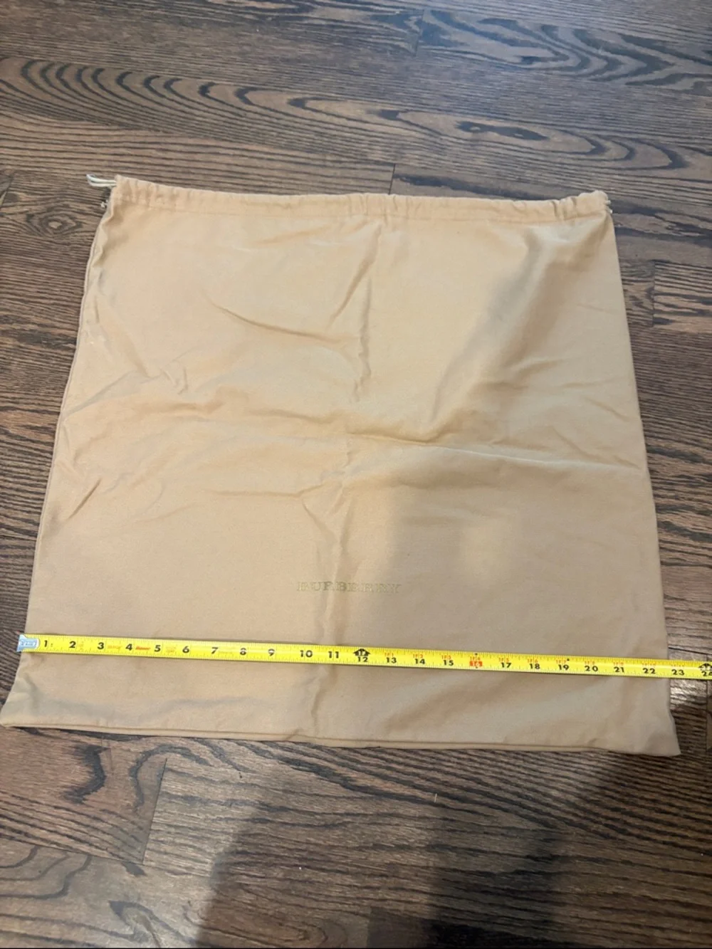 Burberry Tan Dust Bag - Picture 1 of 3